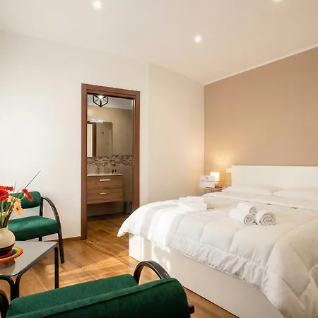 Bengasi Loft Aparthotel 3*